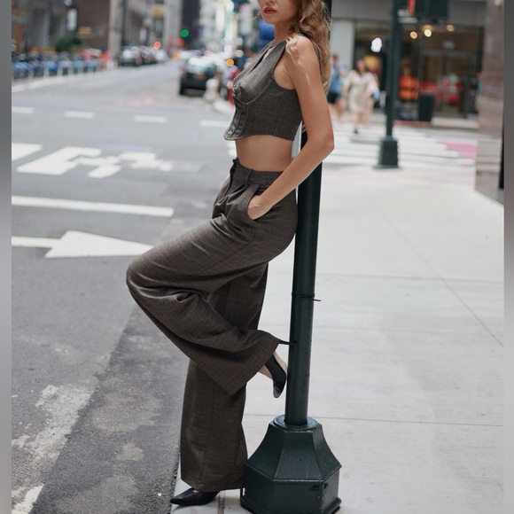 Top TRENDYOL size 36 and pants size 24 - Picture 1 of 10